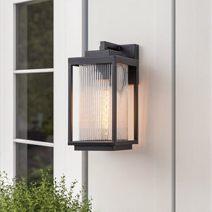 OUTDOOR WALL LIGHT